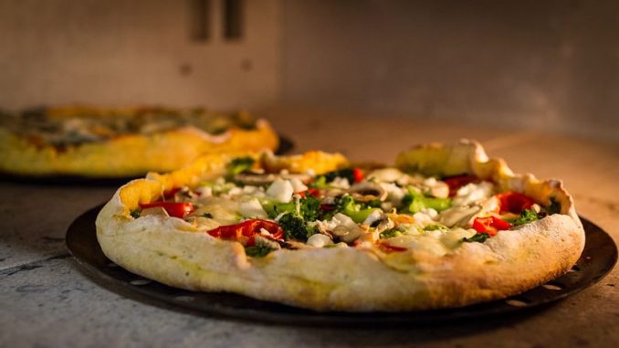 pizza-6478478__480